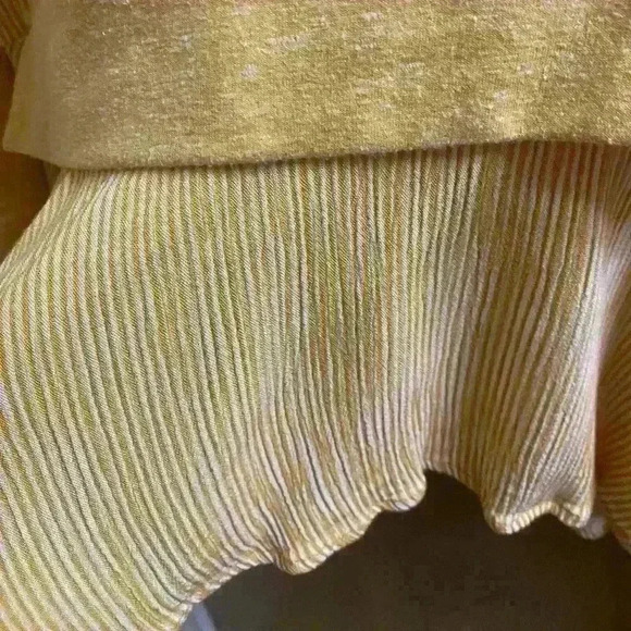 Hailey & Co. Faded Yellow Sweater with Yellow Striped Undershirt Peplum Size S - Picture 2 of 8